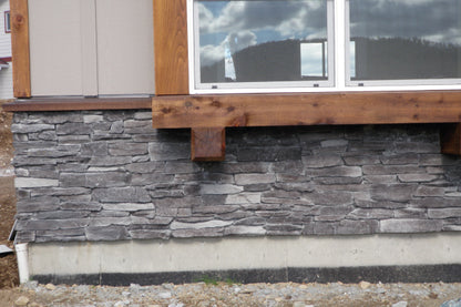Rustic ledgestone